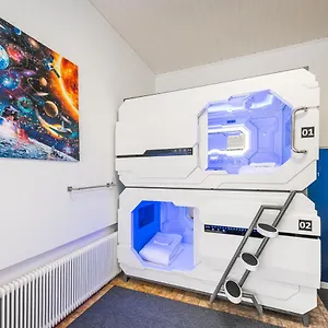 Hostel Space - Station # Hauptbahnhof, Viena