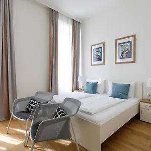 Otel Riess - Self Check-in, Viyana