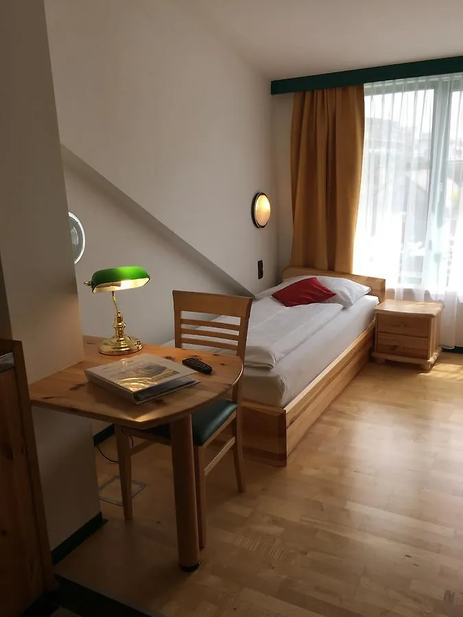Hotel Asperner Loewe Viena 3*,